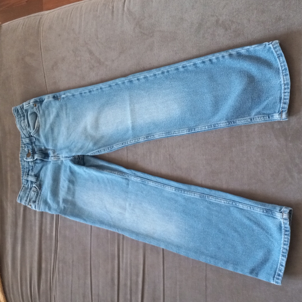 Boys size 12 straight stretch jeans